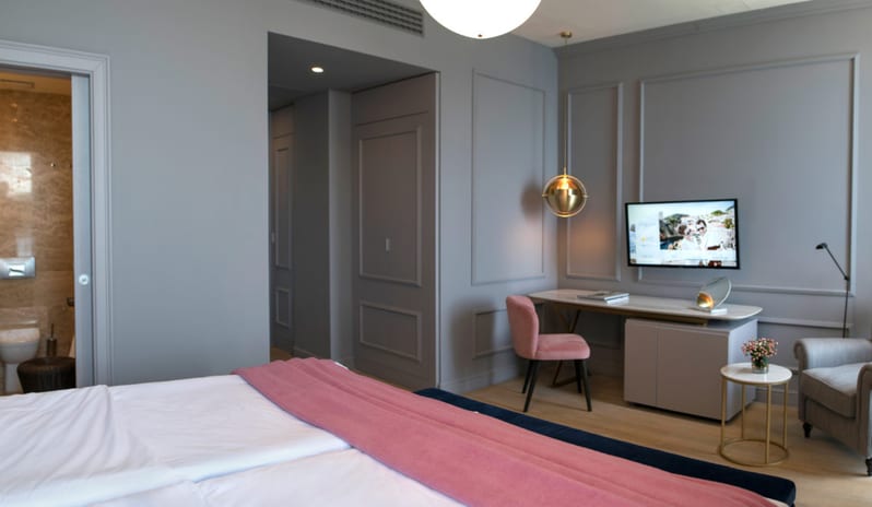 EXCLSIOR DUBROVNIK - ODAK SUPERIOR ROOM BED